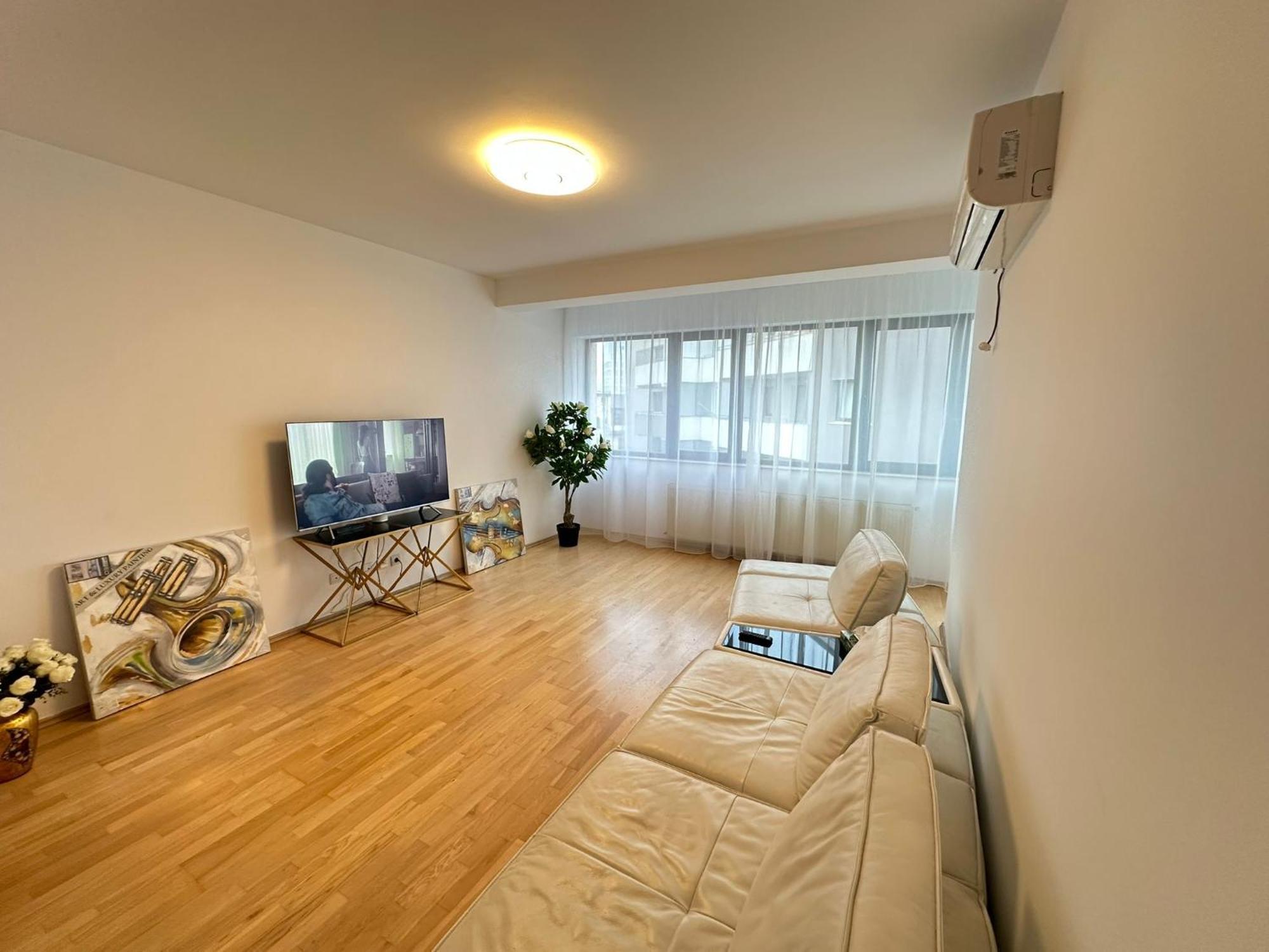 Centru Unirii Luxury Vip Palmier Apartament 2 Camere Cu Terasa Exterioara Amenajata ! Parcare Subterana Privata Climatizata Si Supravegheata Video Dar Doar Cu Rezervare In Limita Locurilor Disponibile !Proprietate In Regim Hoteliep - Nu Are Bucatarie 부쿠레슈티 외부 사진